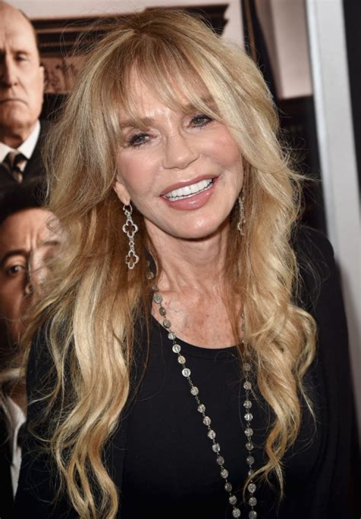 Dyan Cannon Height, Weight, Measurements, Bra Size, Shoe Size
