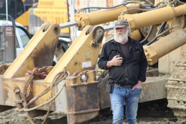 Gold Miner Tony Beets’ married life. Find all about the miner’s family and Biography