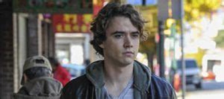 Jamie Blackley Height, Weight, Body Measurements, Shoe Size