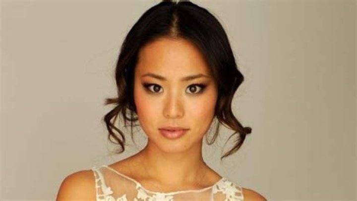Jamie Chung Height, Weight, Measurements, Bra Size, Shoe Size